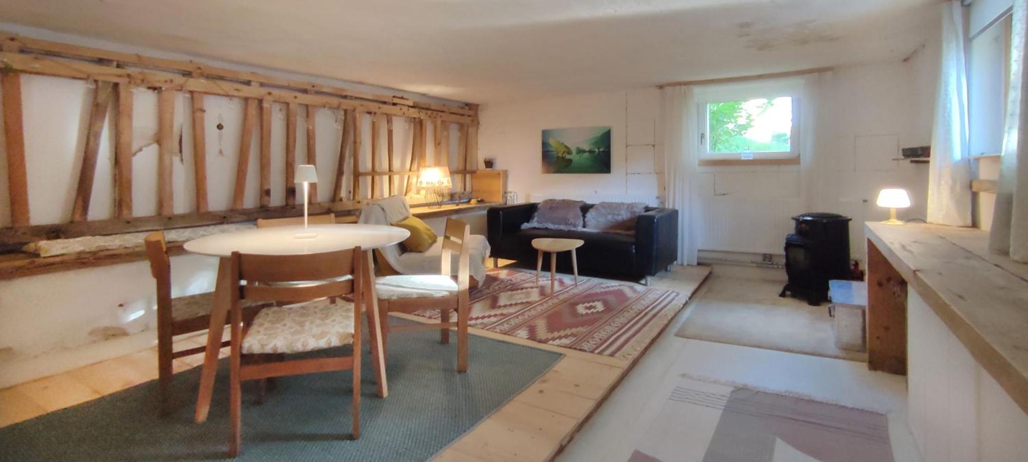 To Rent Apartment